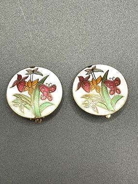 Vintage White Enamel Flower Cloisonné Clip-on Earrings